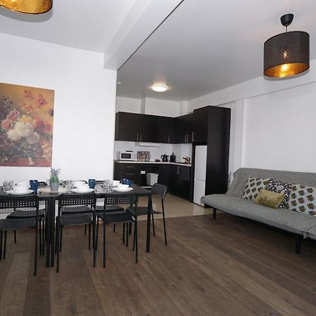 Brial Apartment 2 Bedrooms, Антверпен Екстер'єр фото