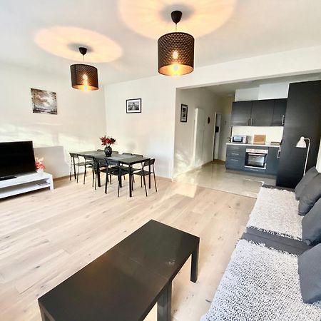 Brial Apartment 2 Bedrooms, Антверпен Екстер'єр фото