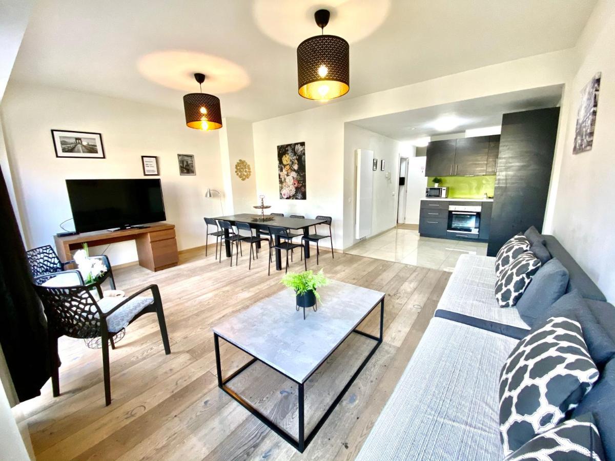 Brial Apartment 2 Bedrooms, Антверпен Екстер'єр фото