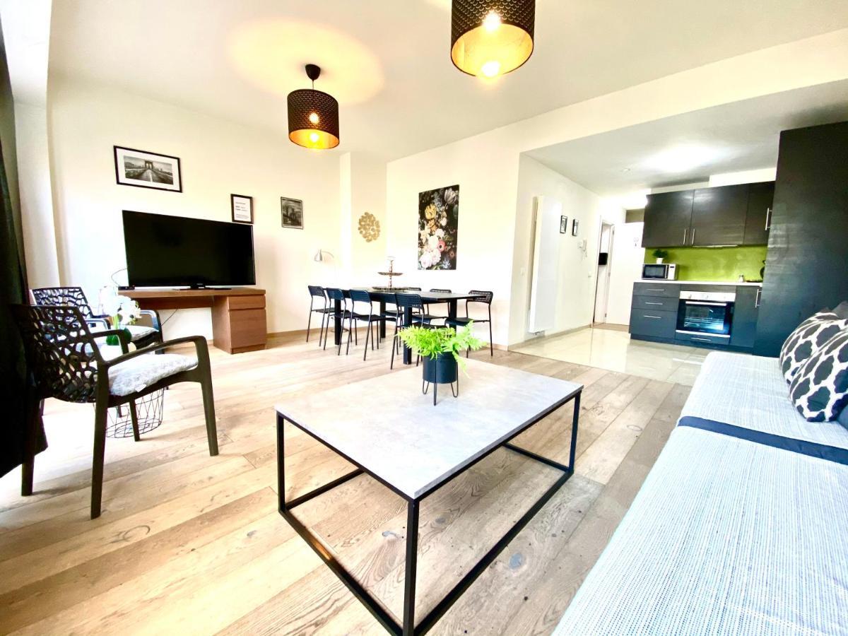 Brial Apartment 2 Bedrooms, Антверпен Екстер'єр фото