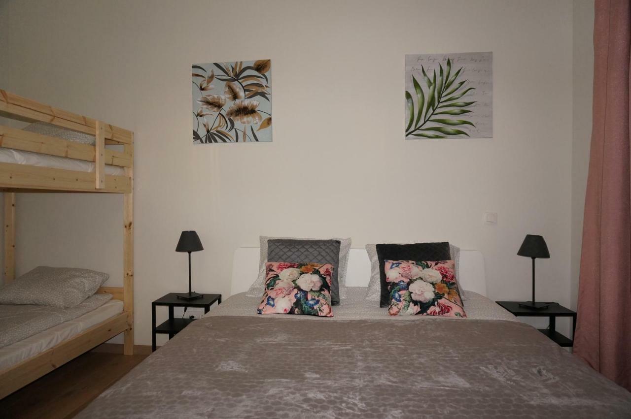 Brial Apartment 2 Bedrooms, Антверпен Екстер'єр фото