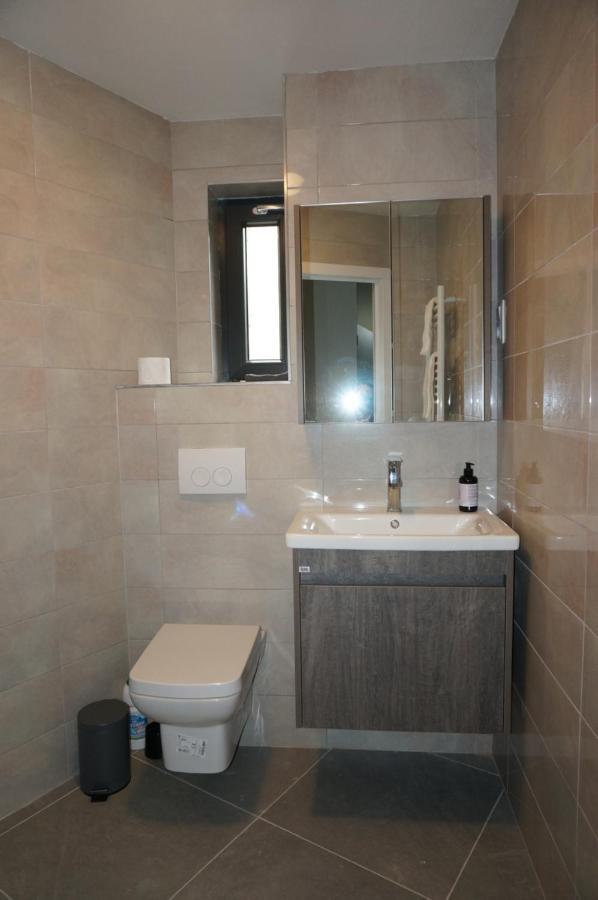Brial Apartment 2 Bedrooms, Антверпен Екстер'єр фото